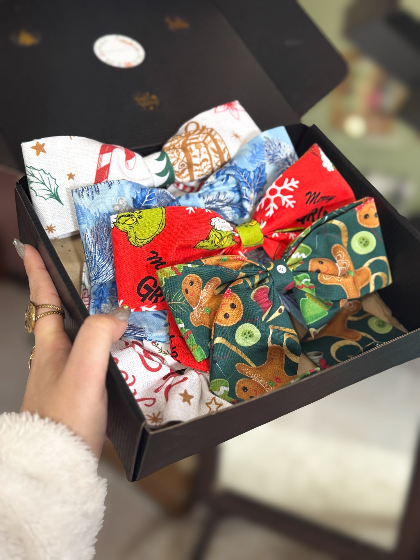 Big Bow Hair Clip (Lazos) +Scrunchies Gift Box Set Stella Exclusive Christmas Collection by Anteylas