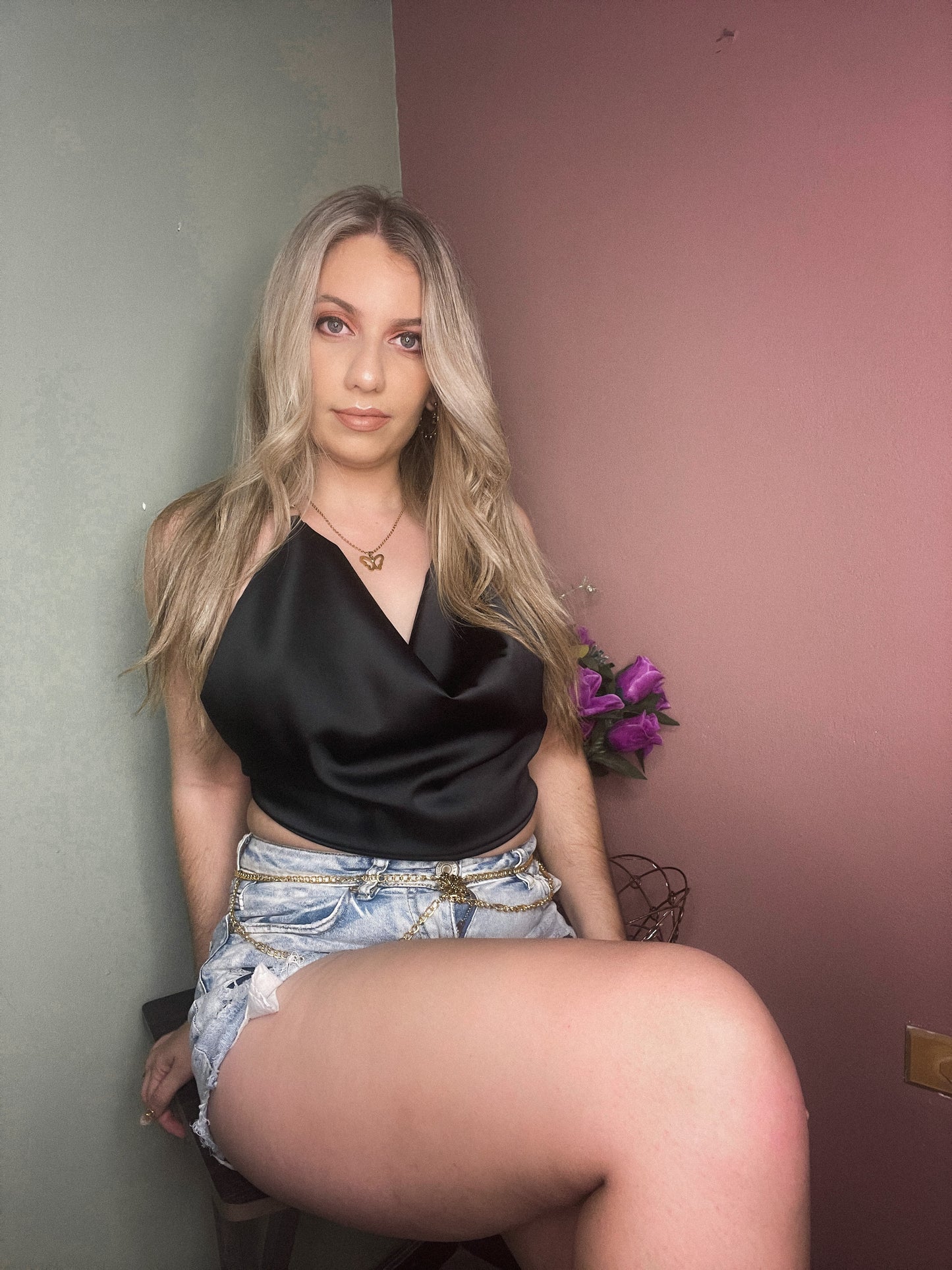 Anya Top