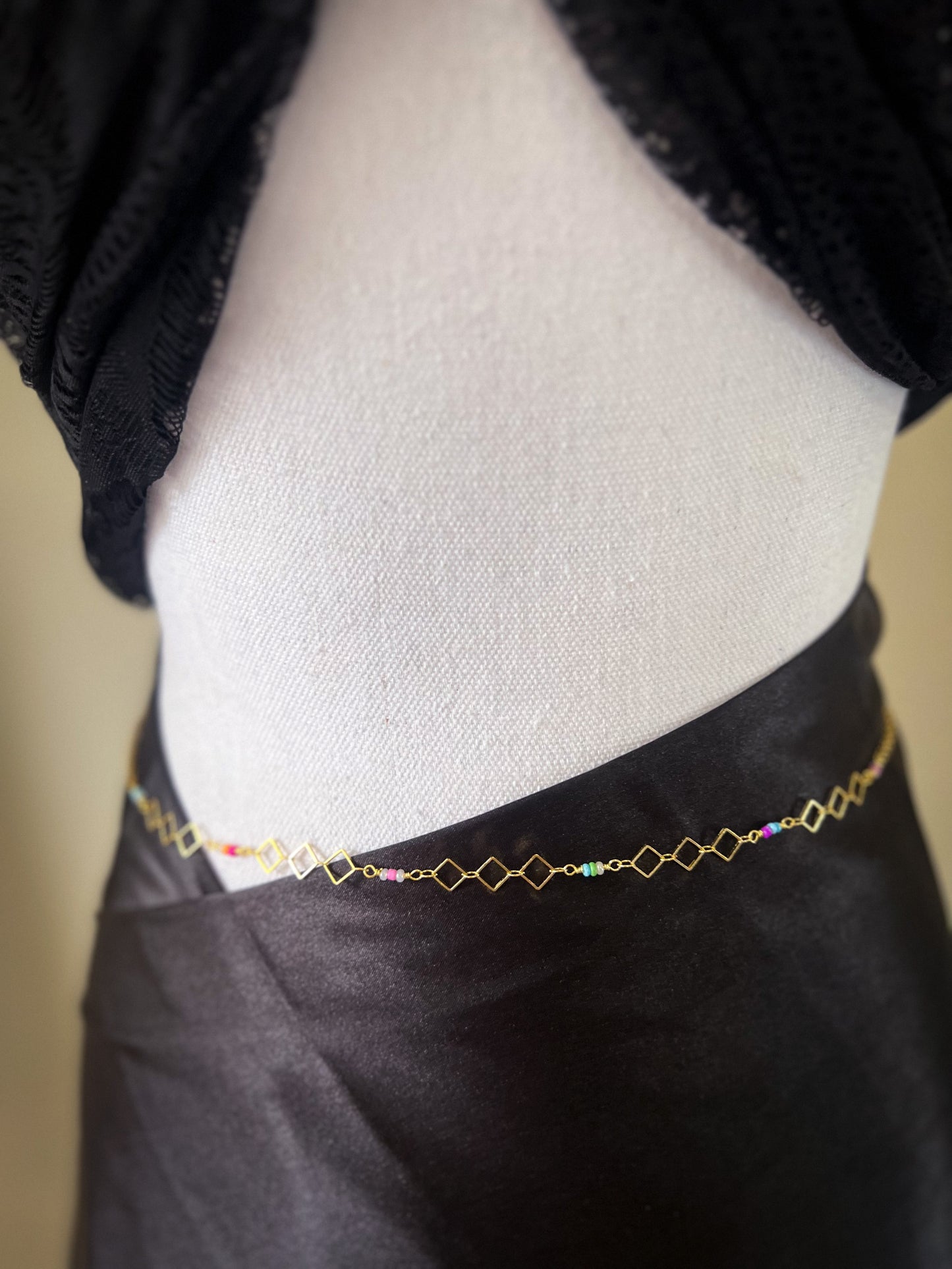 Elle bodychain