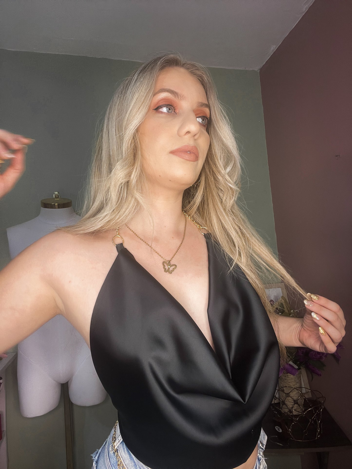 Anya Top