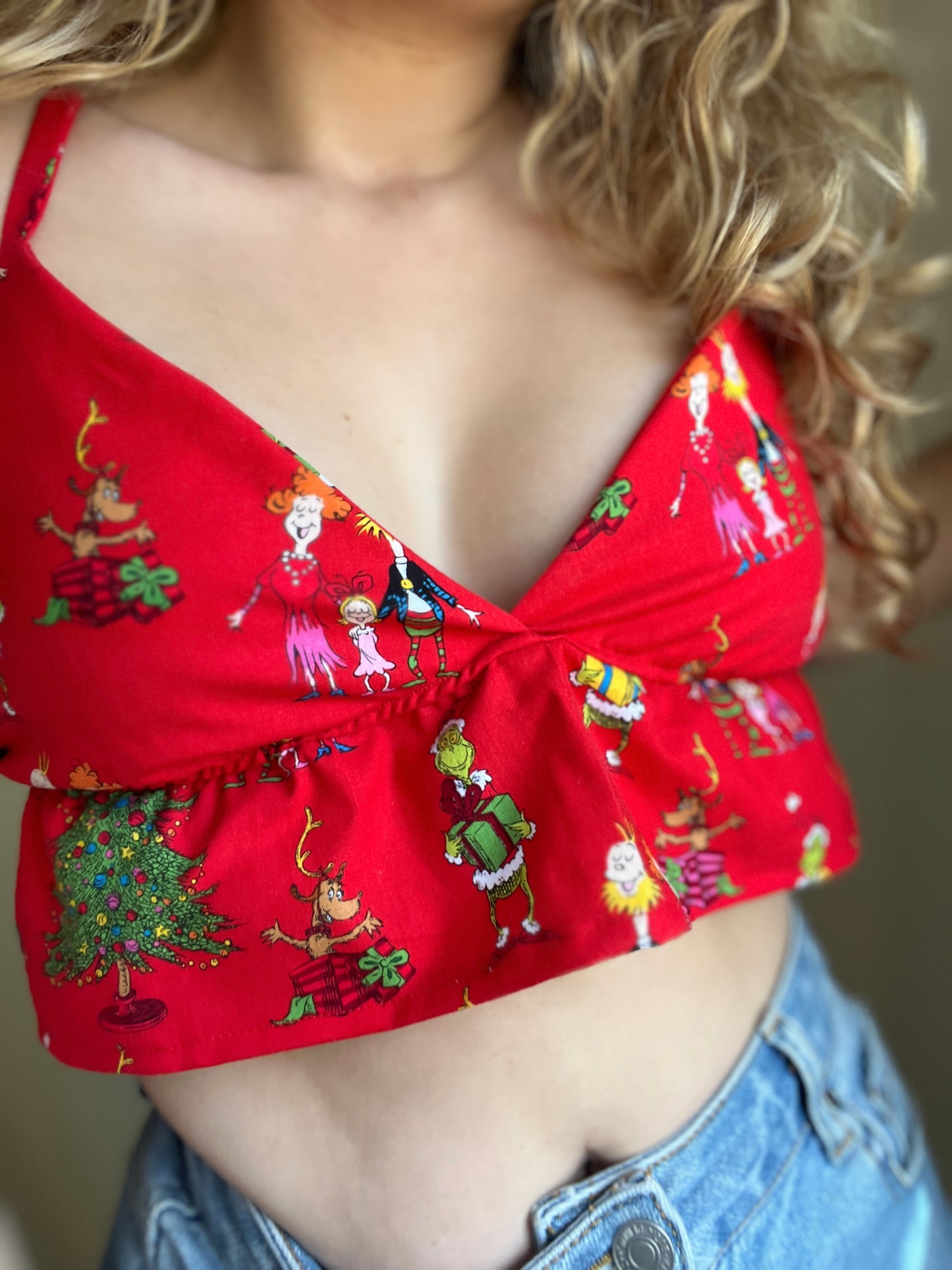 El Grinch Crop Top