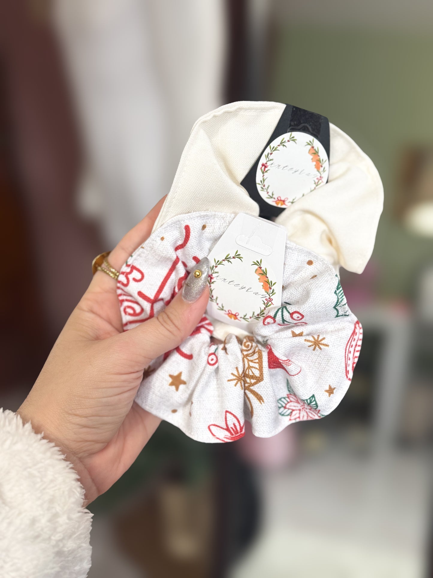 Big Bow Hair Clip (Lazos) +Scrunchies Gift Box Set Stella Exclusive Christmas Collection by Anteylas