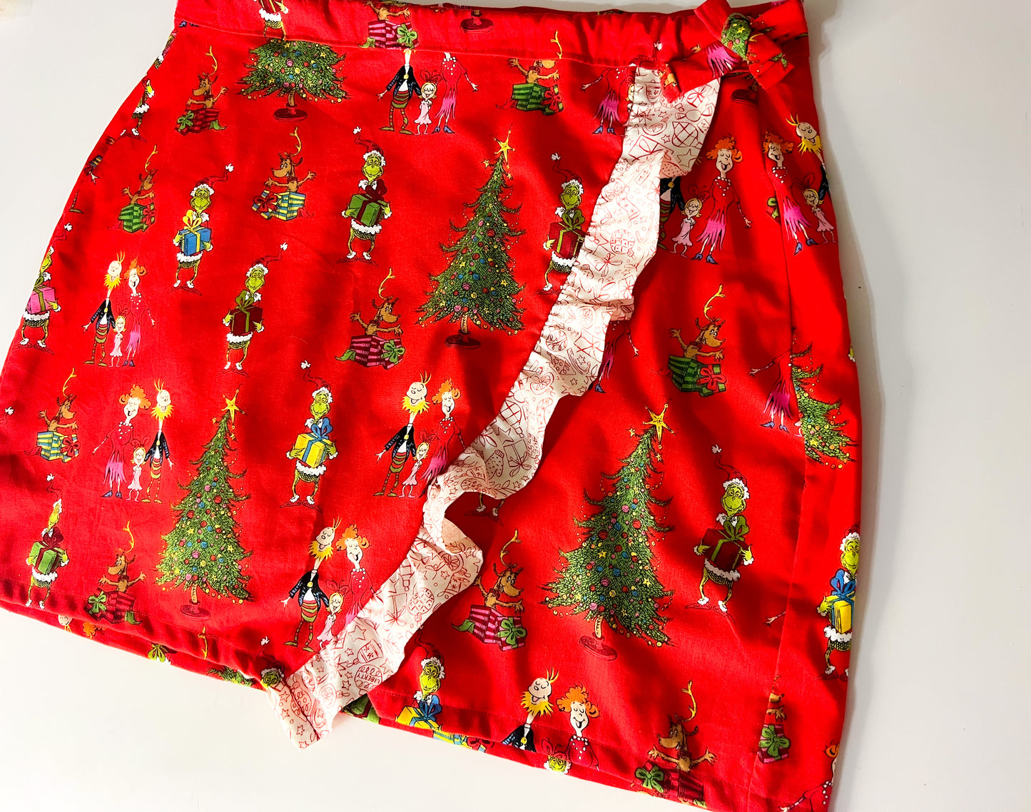 El Grinch Wrap Skirt